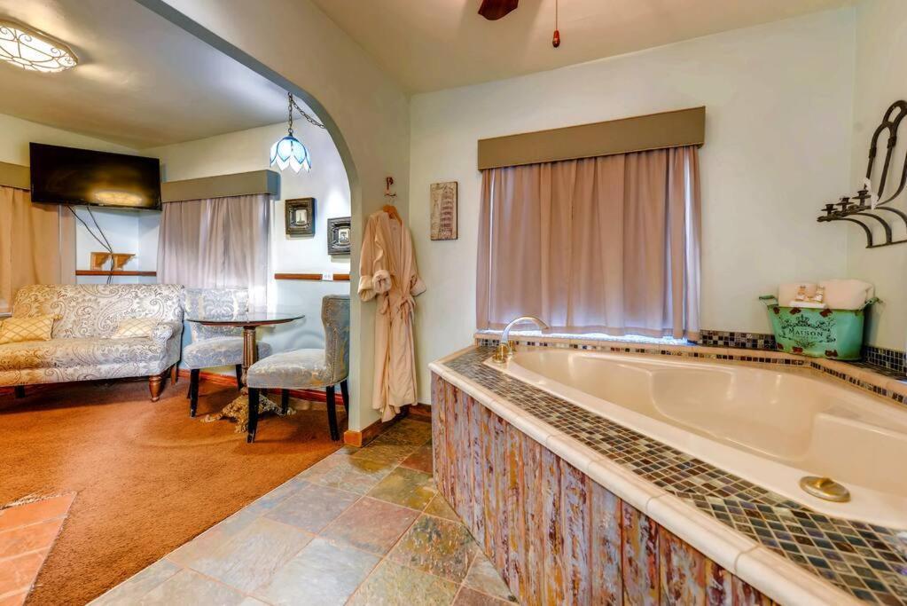 Cliff House Lodge And Hot Tub Cottages Morrison Kültér fotó